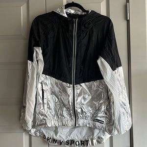 DKNY sport anorak size L
